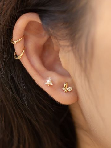  14K Snow Pearl Cubic Piercing 