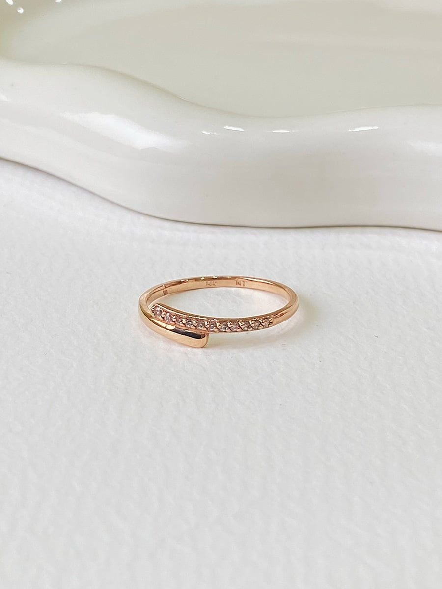  14K Petite Twist Ring 