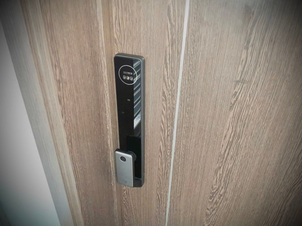  Khóa vân tay nhận diện khuôn mặt  HPS-  P88 FACE ( TTLock -Bluetooth) 