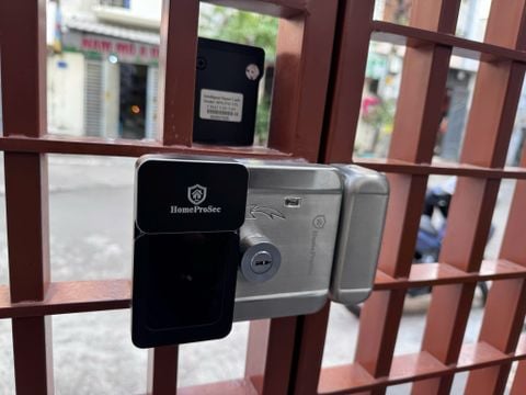 Khóa Cửa Chung Cư