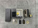  Khoá cổng Pin 02 vân tay  app TTLOCK ( P33- TTLOCK) 