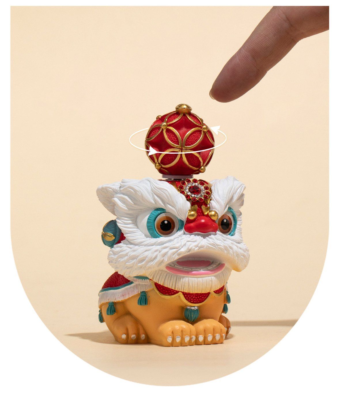  TƯỢNG LÂN QUẢ CẦU 