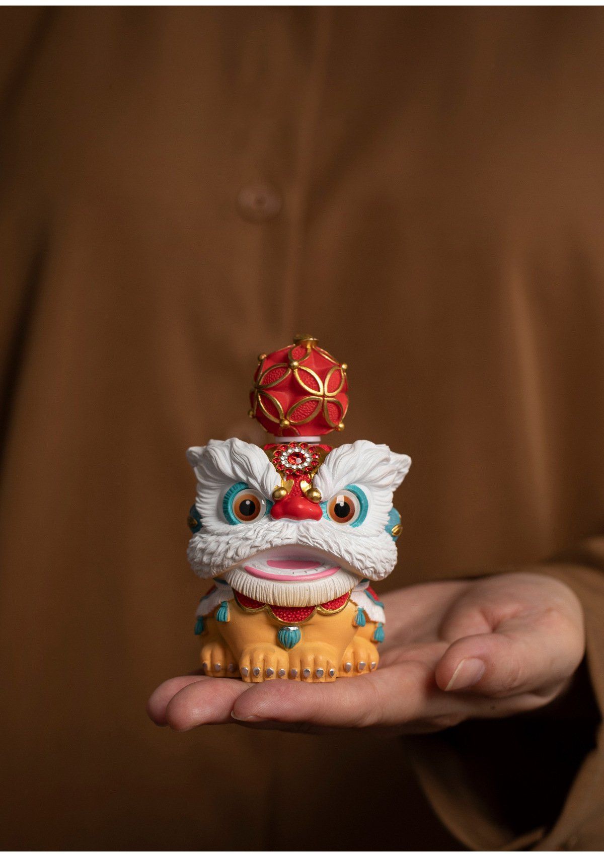  TƯỢNG LÂN QUẢ CẦU 