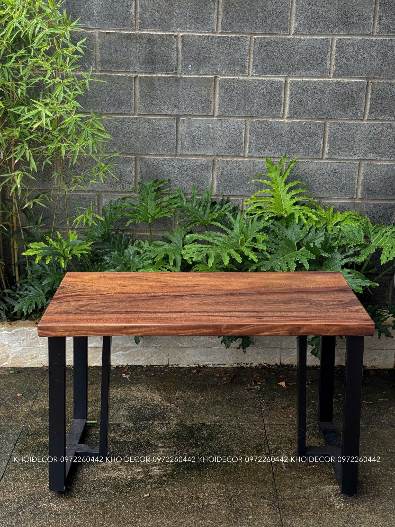  BÀN GỖ ME TÂY GHÉP 120 x 64 x 3 cm 