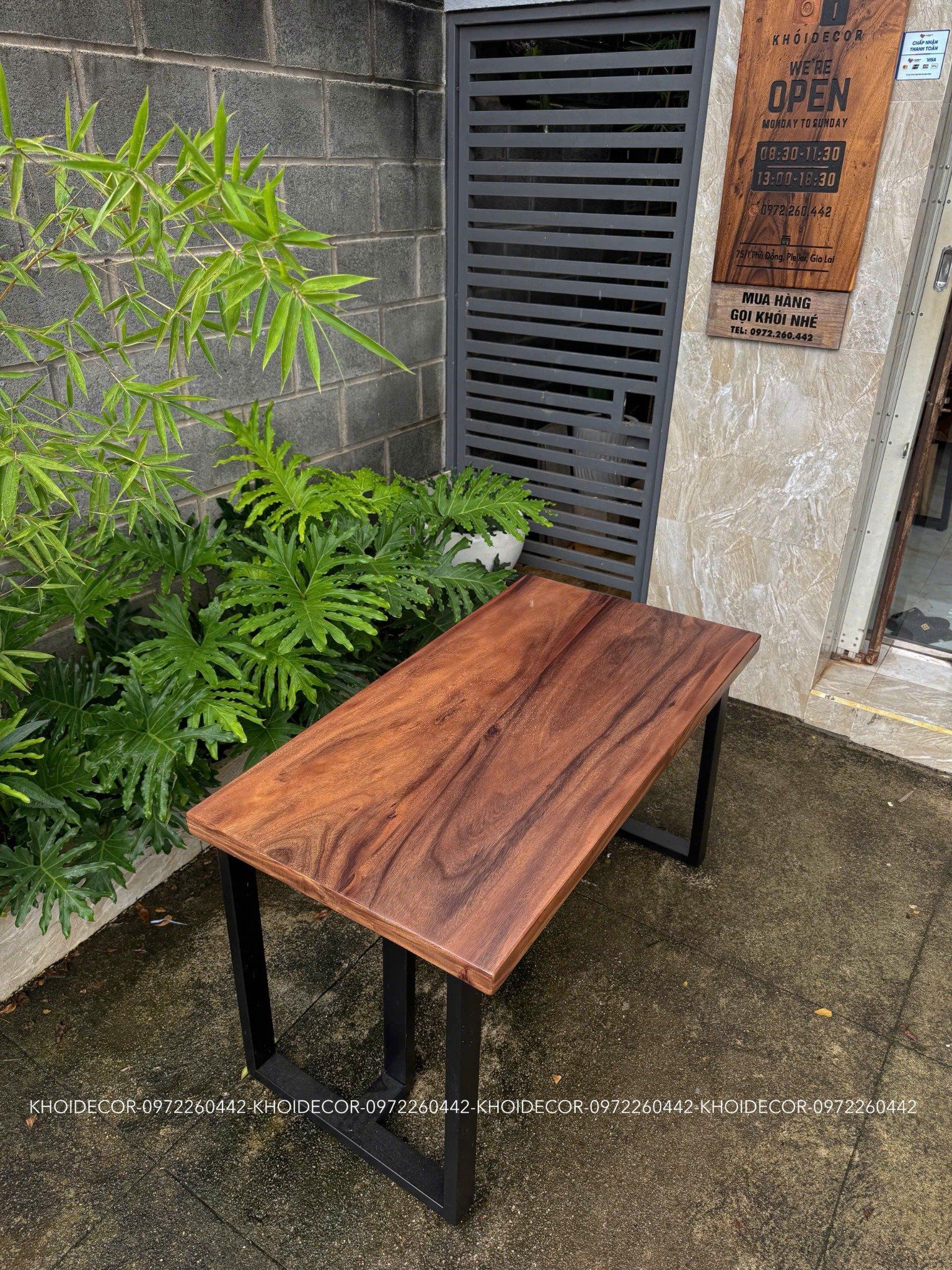  BÀN GỖ ME TÂY GHÉP 120 x 64 x 3 cm 