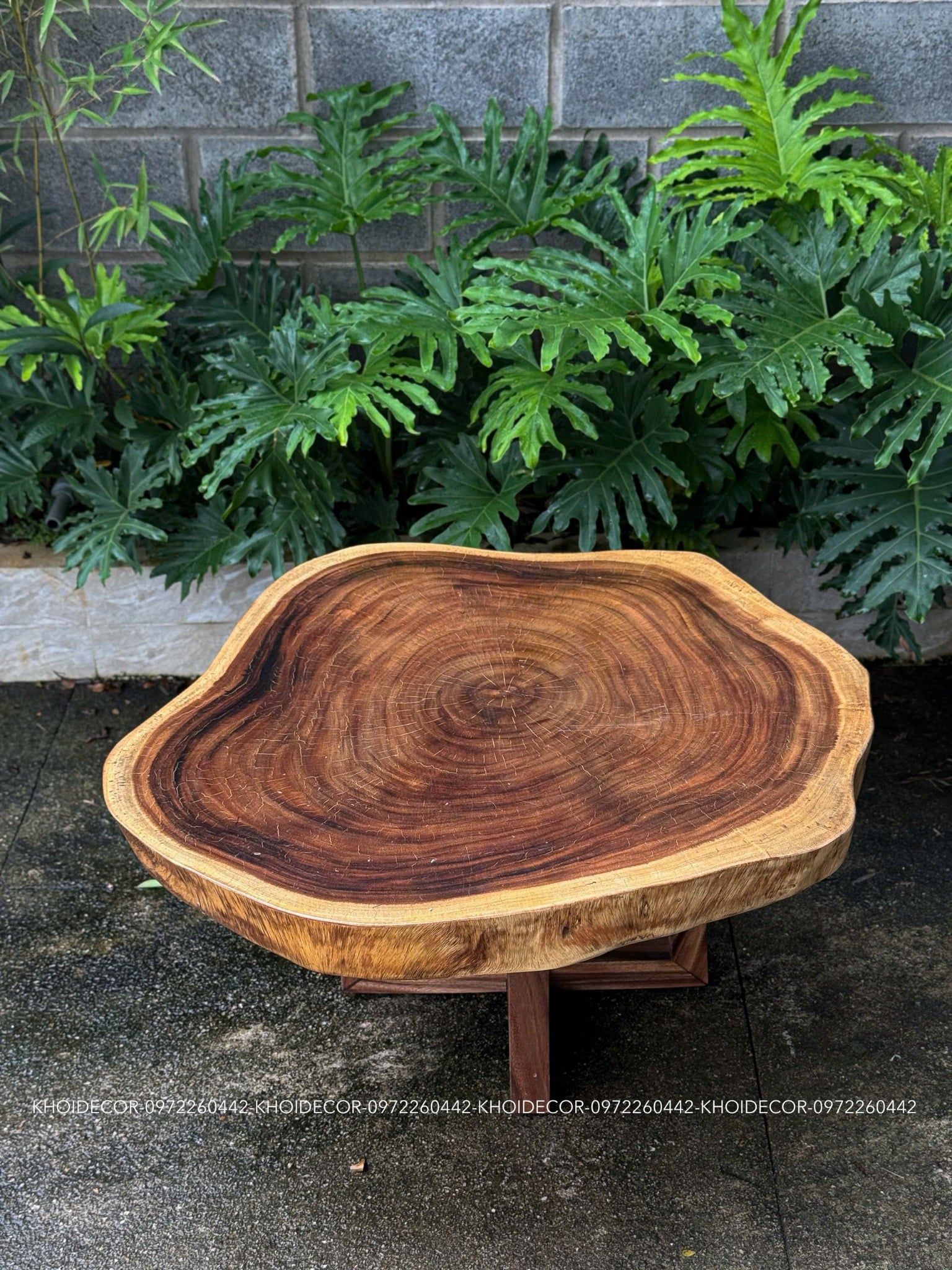  BÀN GỖ ME TÂY 93 x 92 x 8 cm 