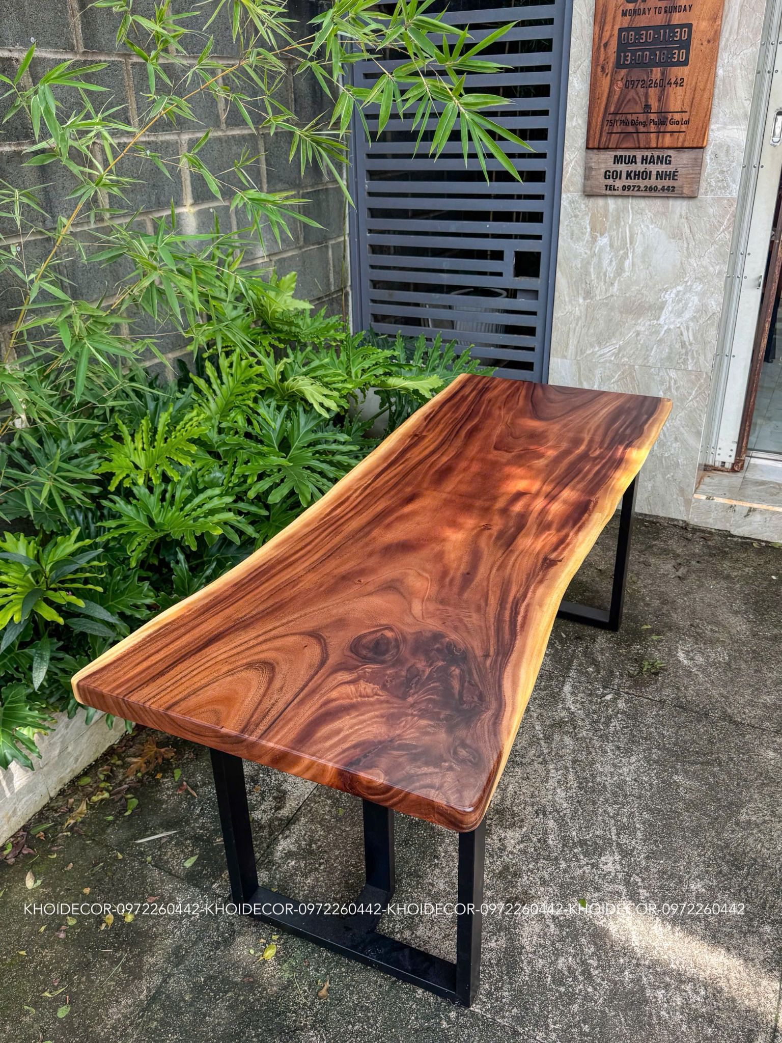  BÀN GỖ ME TÂY 180 x 65-73 x 5 cm 