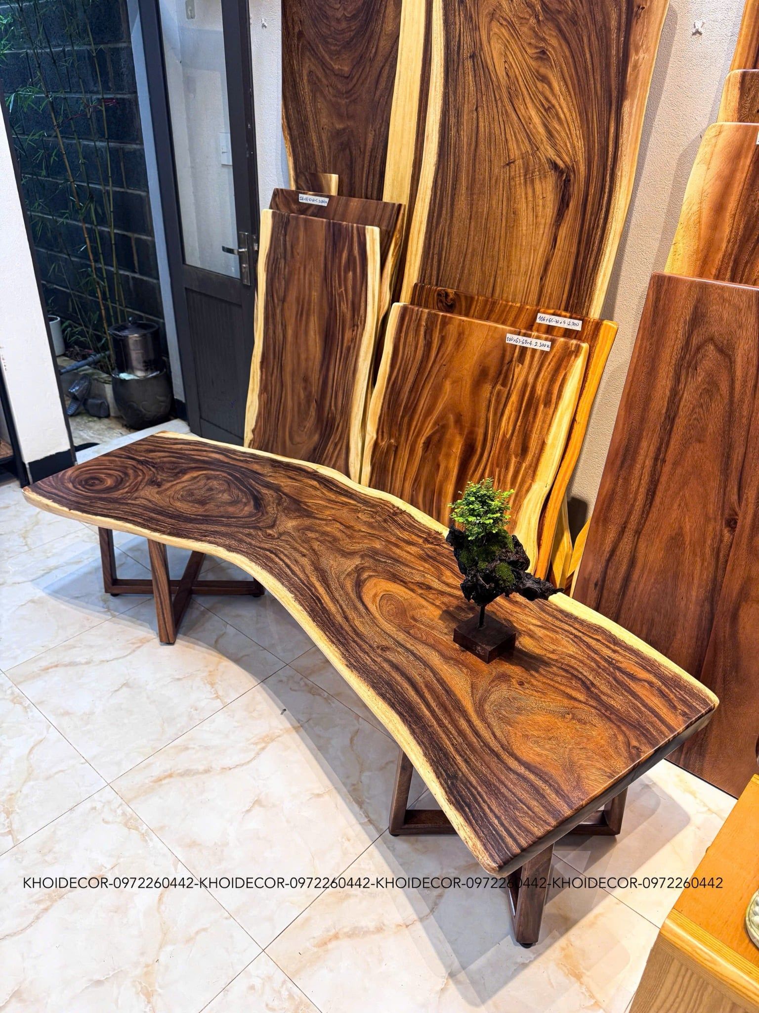  BÀN GỖ ME TÂY 190 x 60-57-66 x 5 cm 