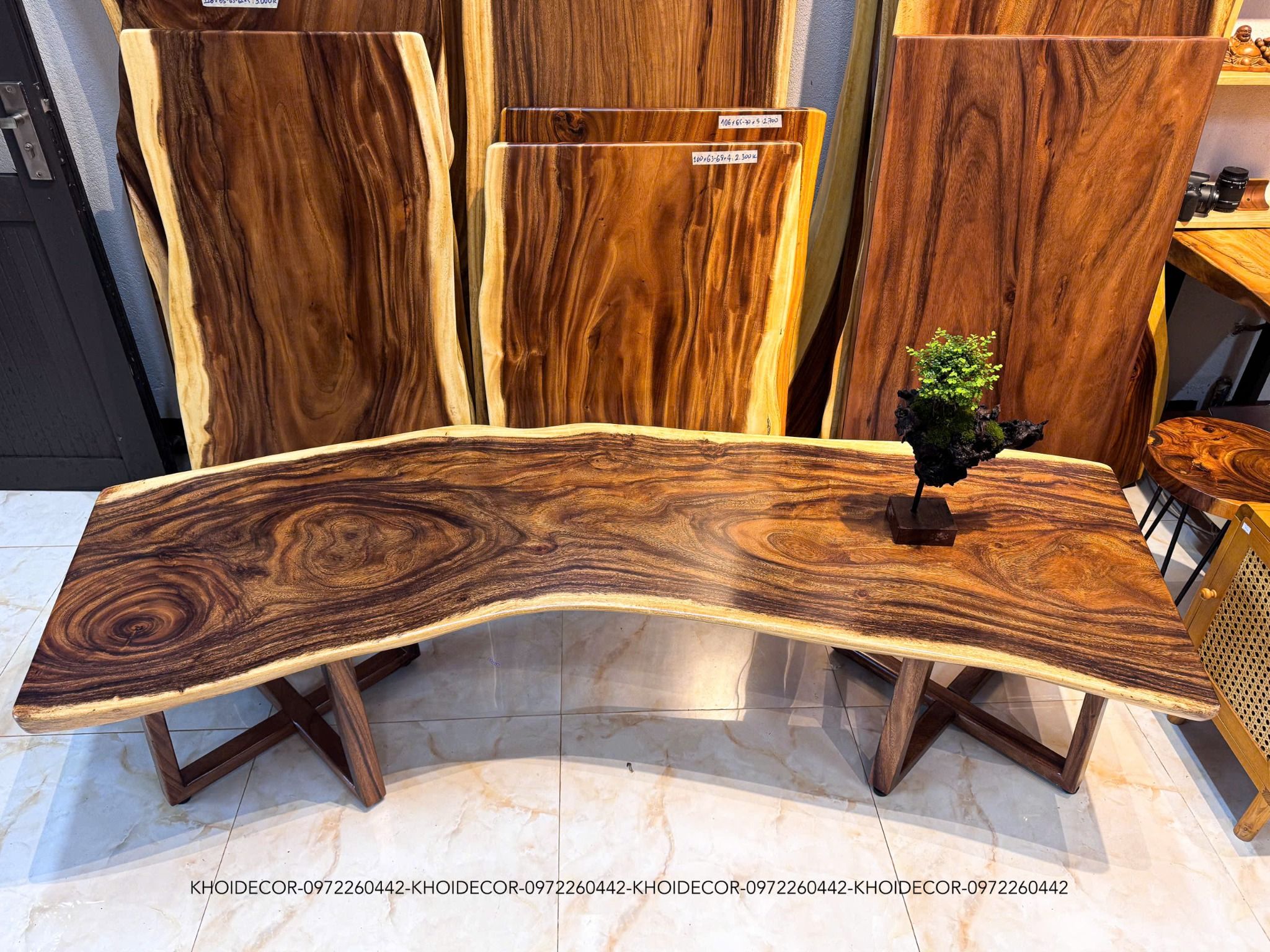  BÀN GỖ ME TÂY 190 x 60-57-66 x 5 cm 