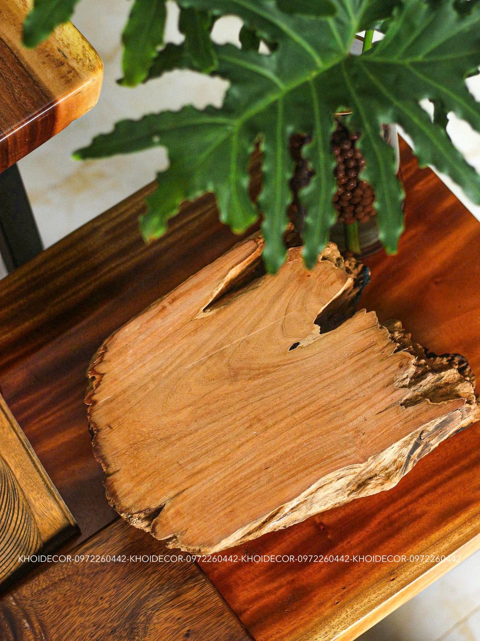  ĐÔN KÊ GỖ HƯƠNG - N30 x R23 x C13 cm 