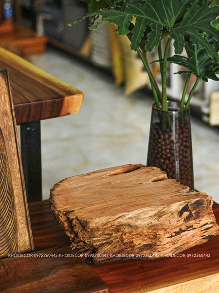  ĐÔN KÊ GỖ HƯƠNG - N30 x R23 x C13 cm 