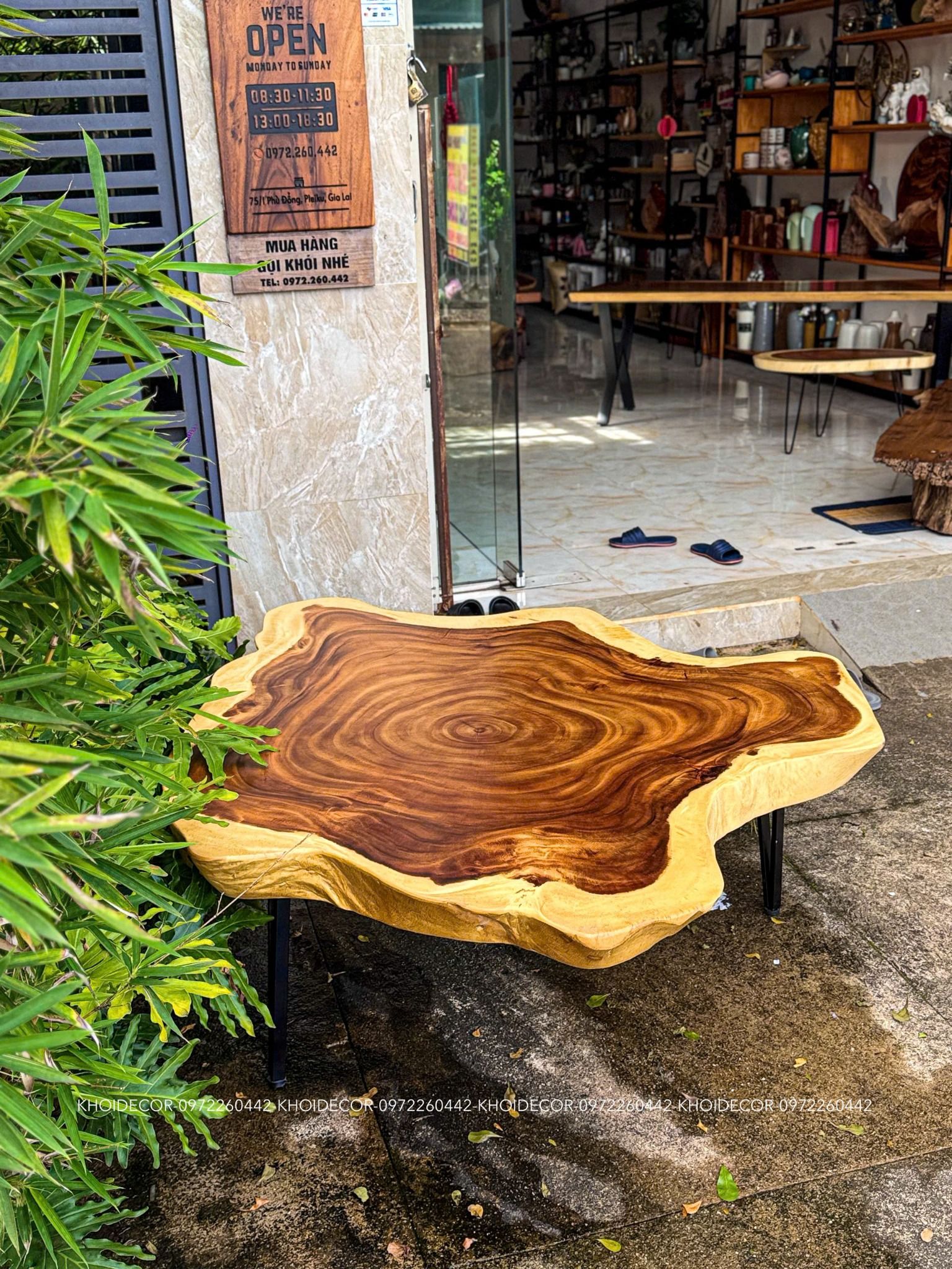  BÀN SOFA GỖ ME TÂY 160 - 114 x 10 cm 