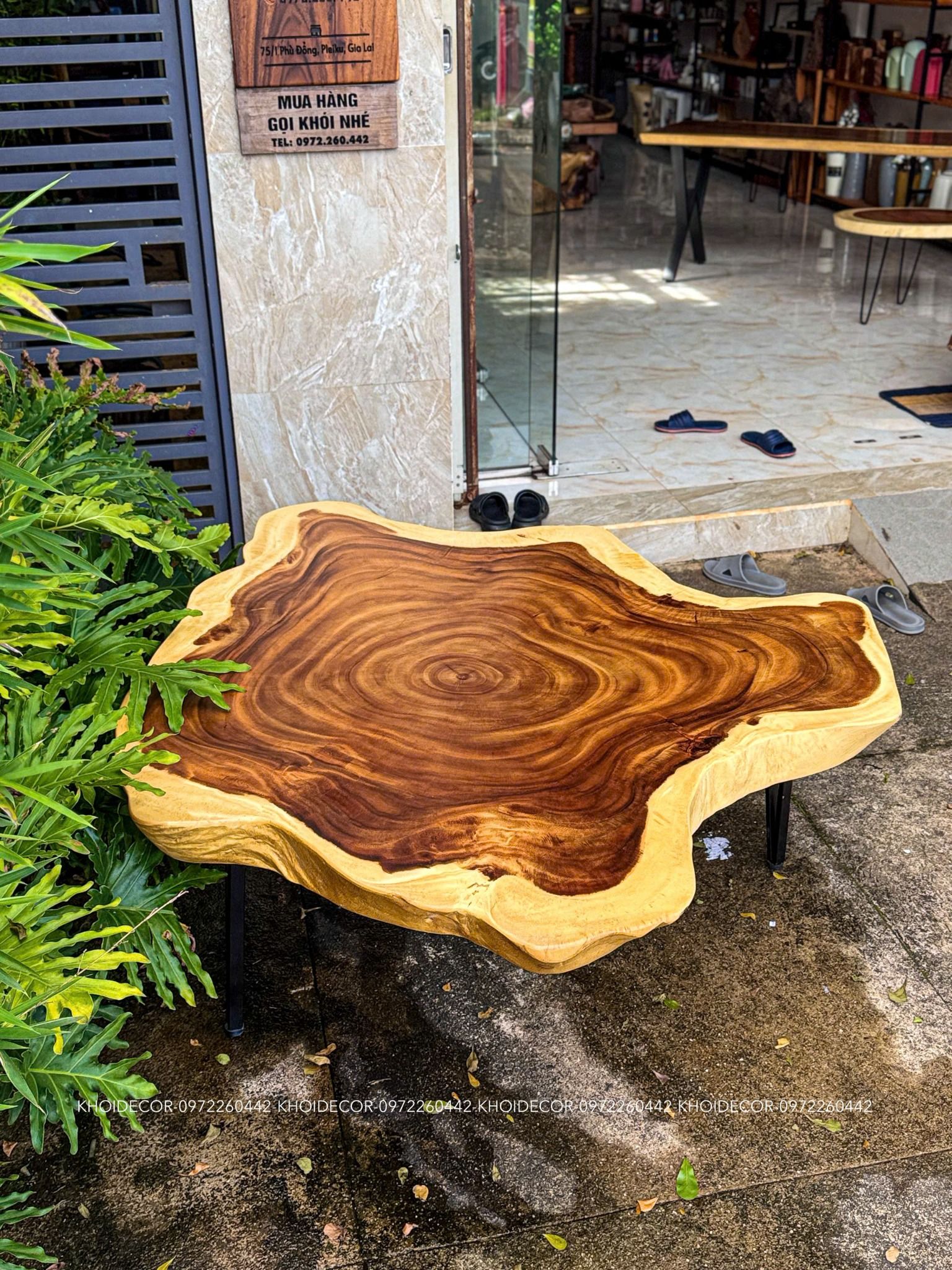  BÀN SOFA GỖ ME TÂY 160 - 114 x 10 cm 