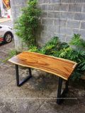  BÀN GỖ ME TÂY 140 x 62-69 x 3,5 cm 