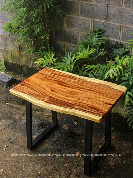  BÀN GỖ ME TÂY 100 x 63-68 x 4 cm 