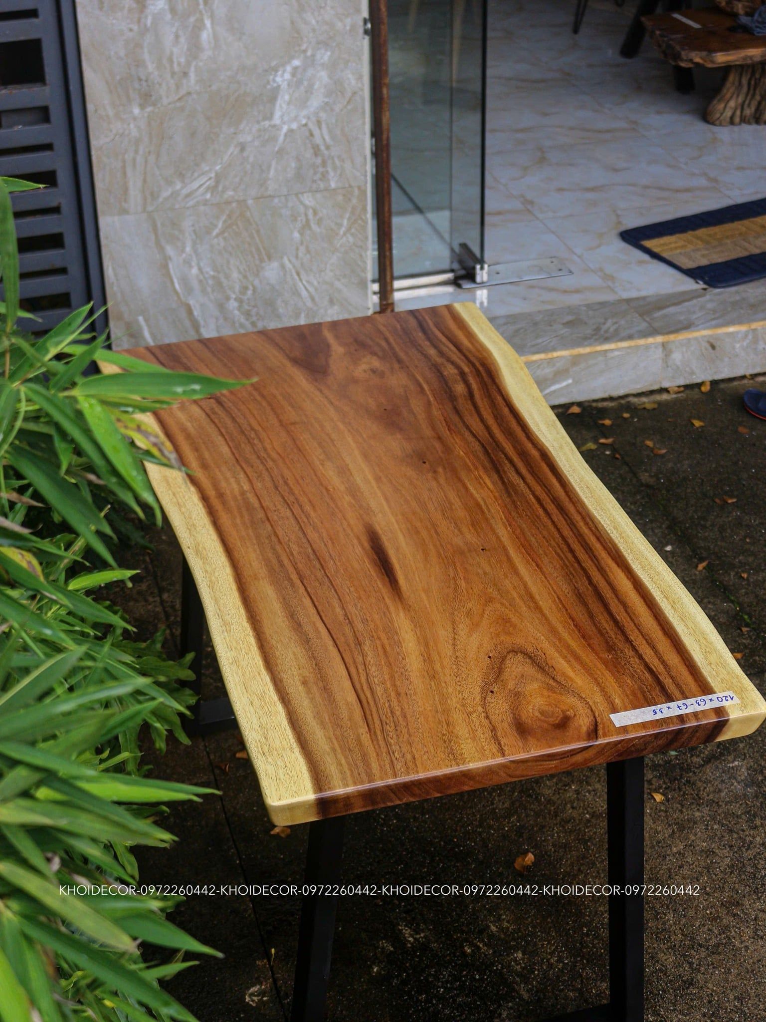  BÀN GỖ ME TÂY 120 x 63-68 x 3,5 cm 