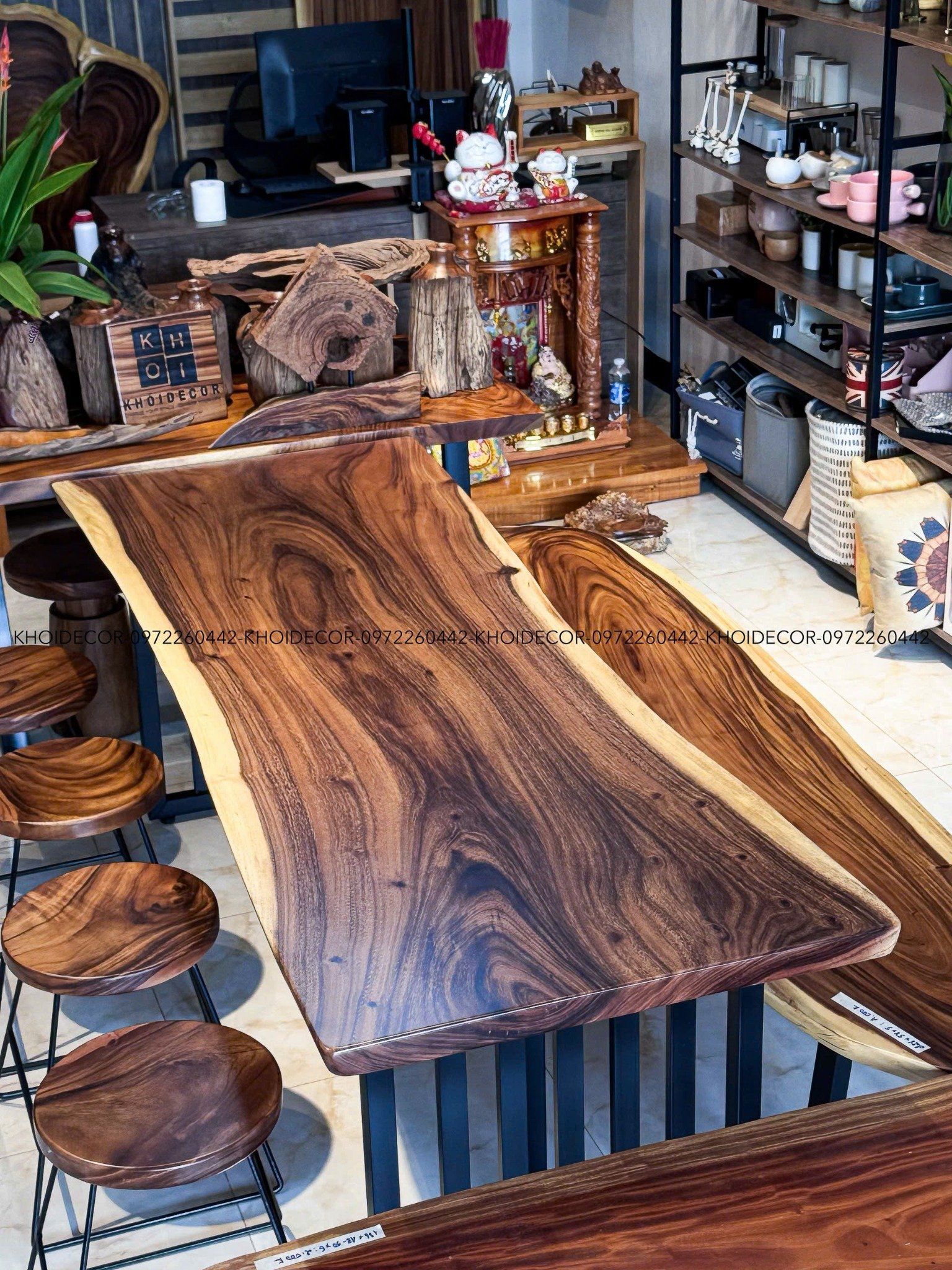  BÀN GỖ ME TÂY 220 x 73-71 x 5 cm 