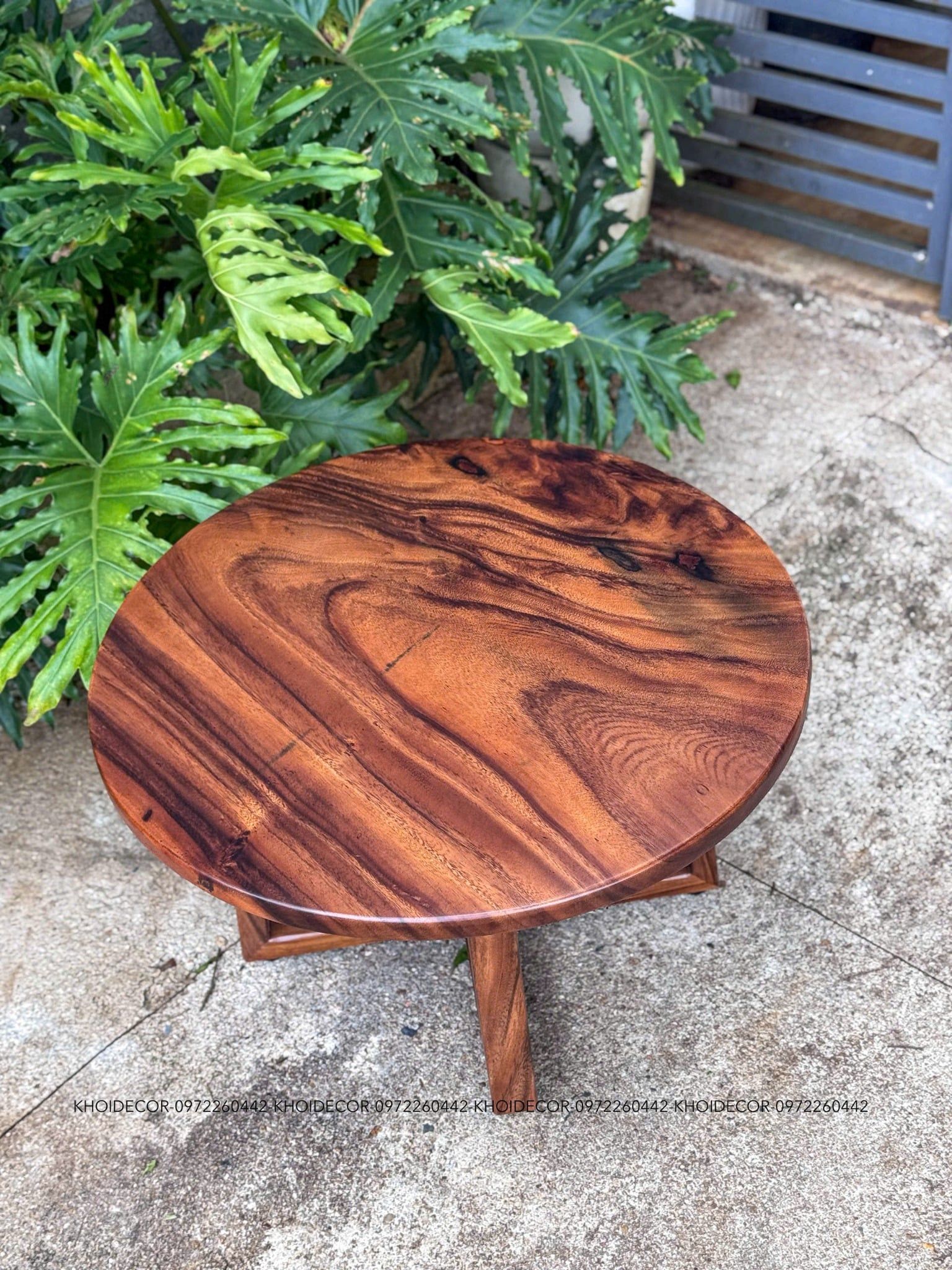  BÀN GỖ ME TÂY 70 x 3 cm 