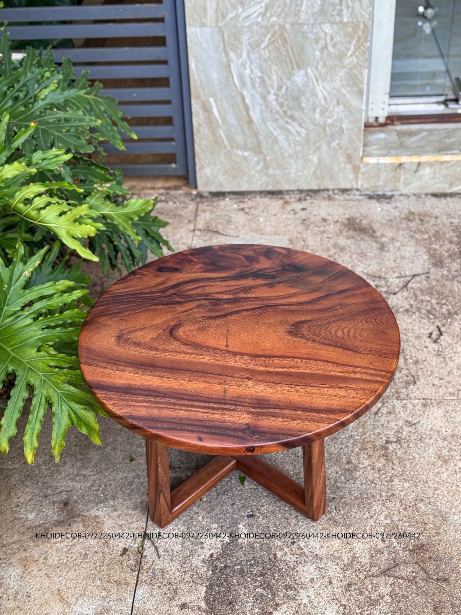  BÀN GỖ ME TÂY 70 x 3 cm 