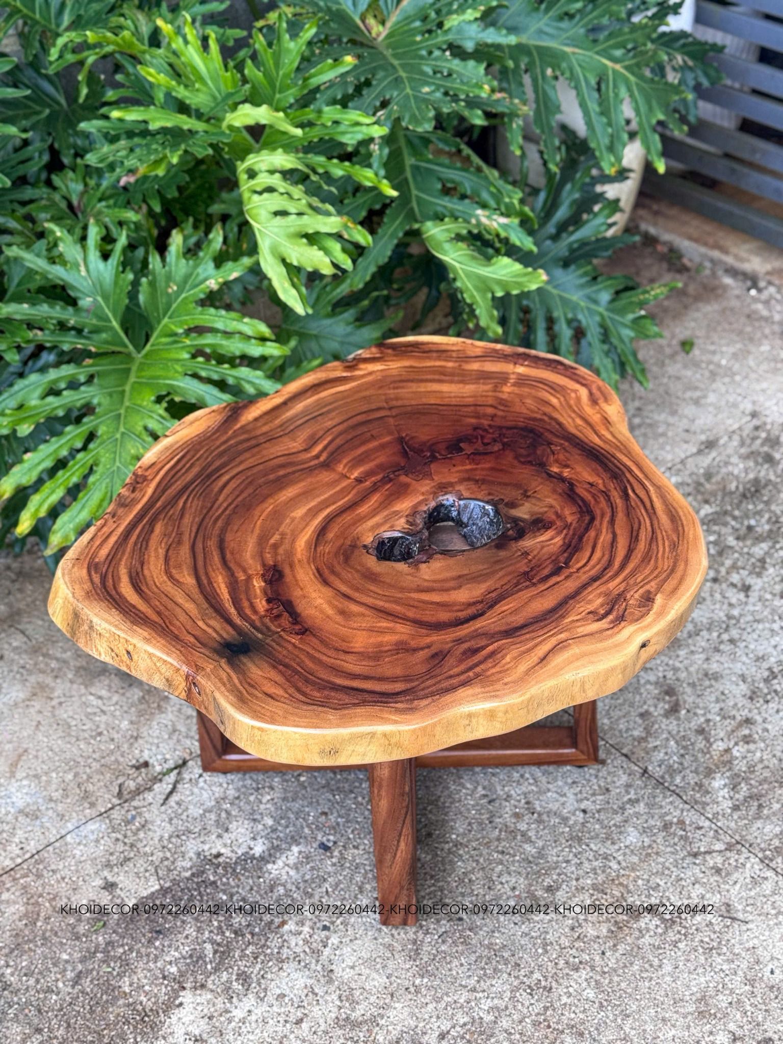  BÀN GỖ ME TÂY 75 x 65 x 5 cm 