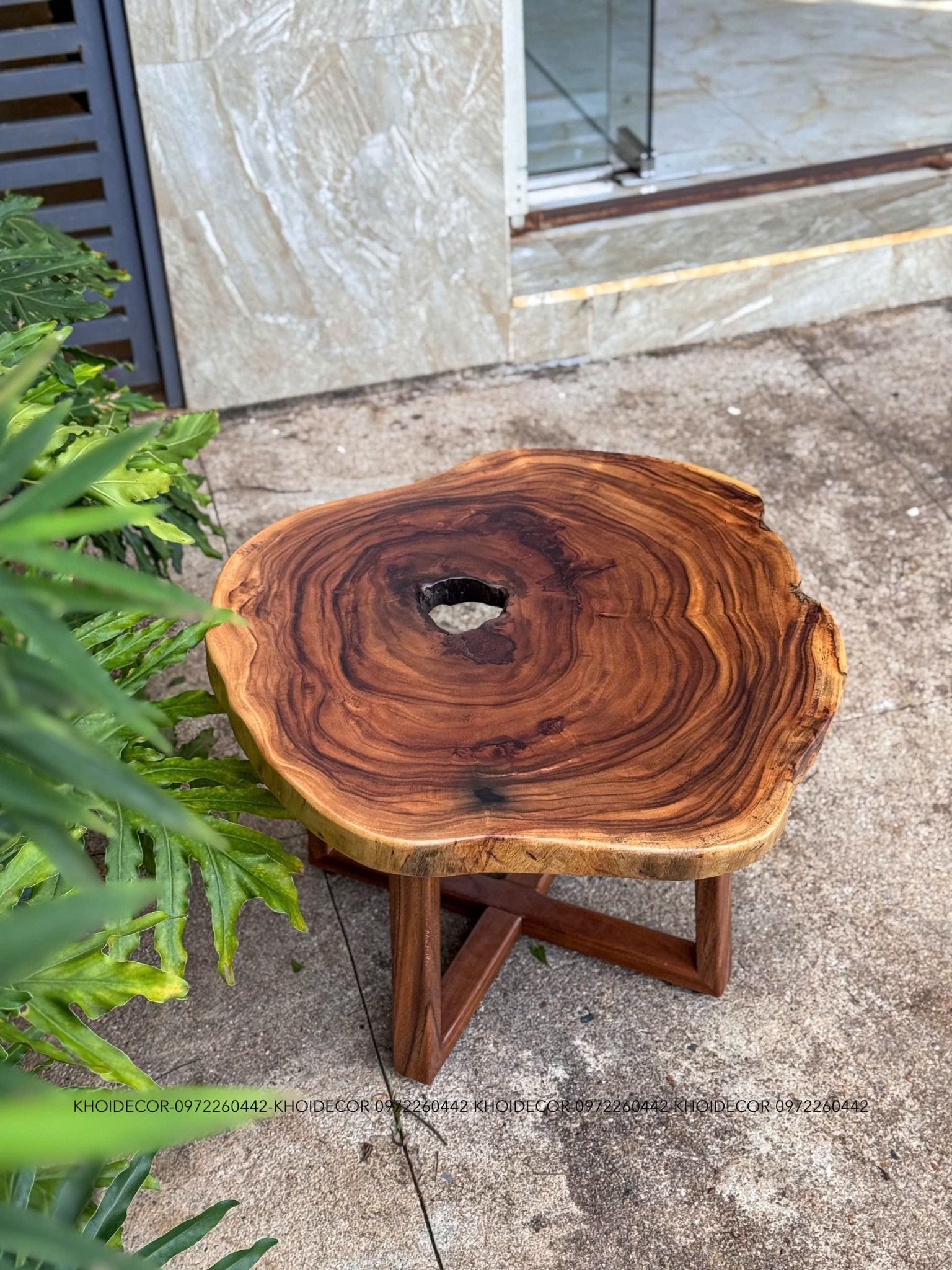  BÀN GỖ ME TÂY 74 x 70 x 5 cm 