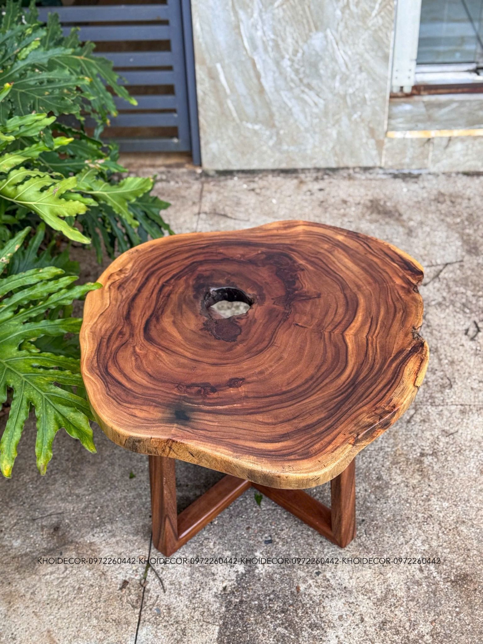  BÀN GỖ ME TÂY 74 x 70 x 5 cm 