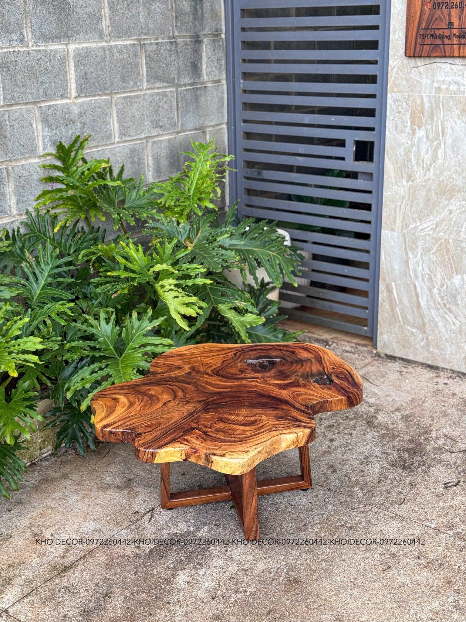  BÀN GỖ ME TÂY 90 x 77 x 5 cm 