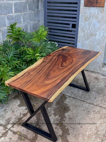  BÀN GỖ ME TÂY 160 x 66-70 x 4 cm 