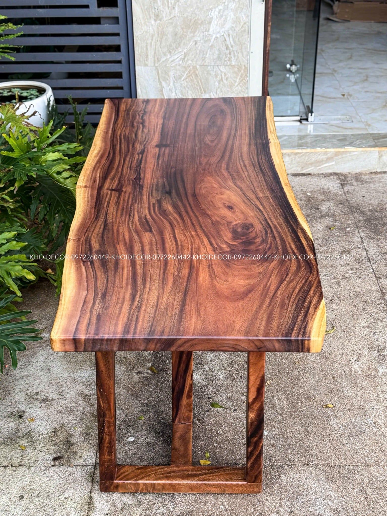  BÀN GỖ ME TÂY 180 x 69-75 x 5 cm 