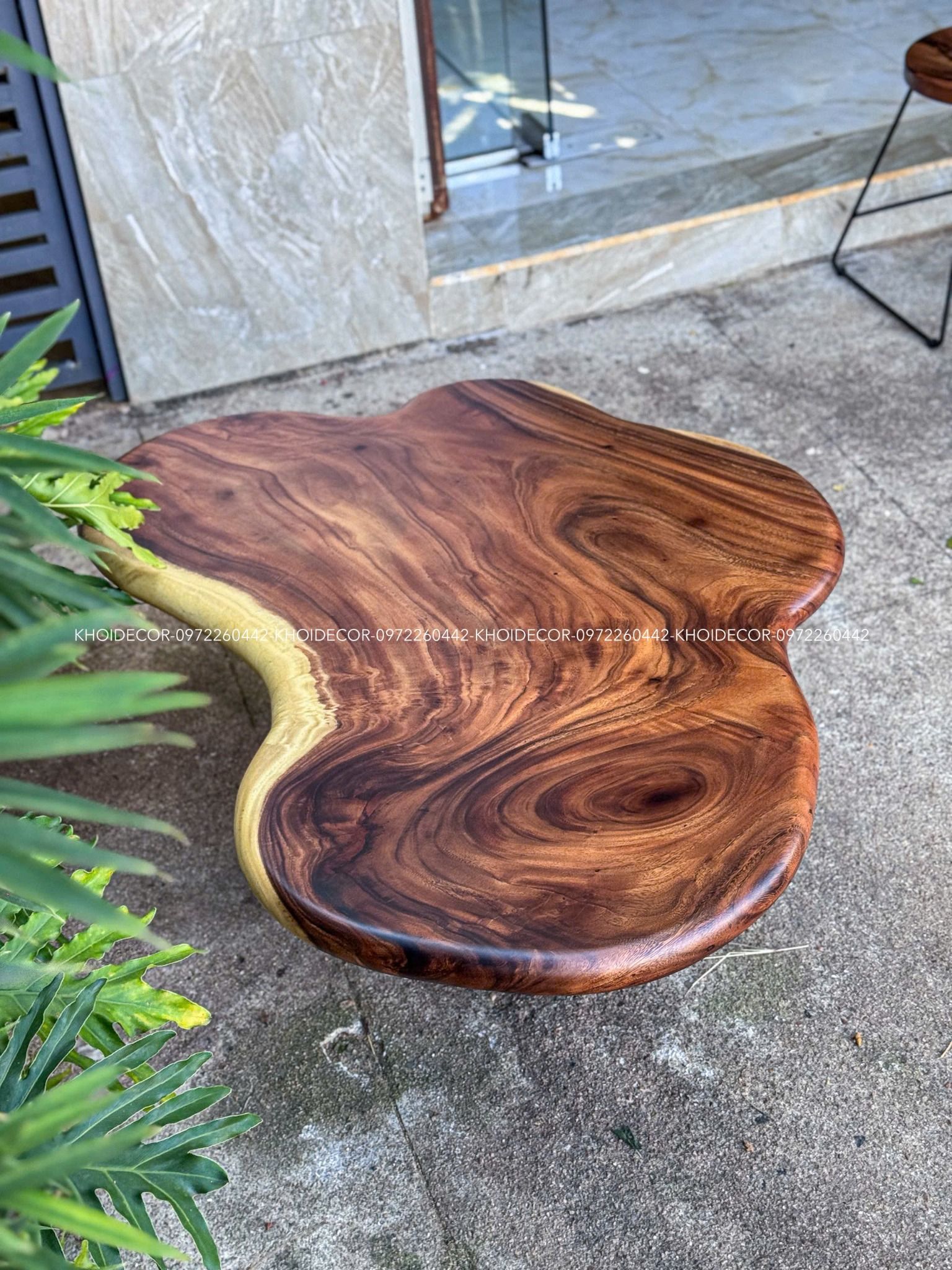  BÀN SOFA GỖ ME TÂY 116 x 72 x 5 cm 