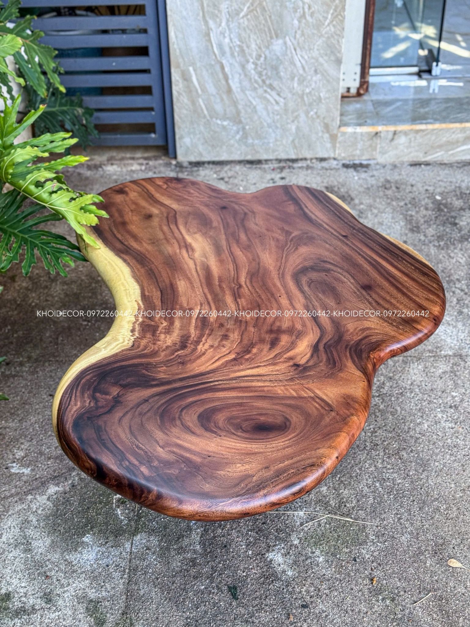  BÀN SOFA GỖ ME TÂY 116 x 72 x 5 cm 