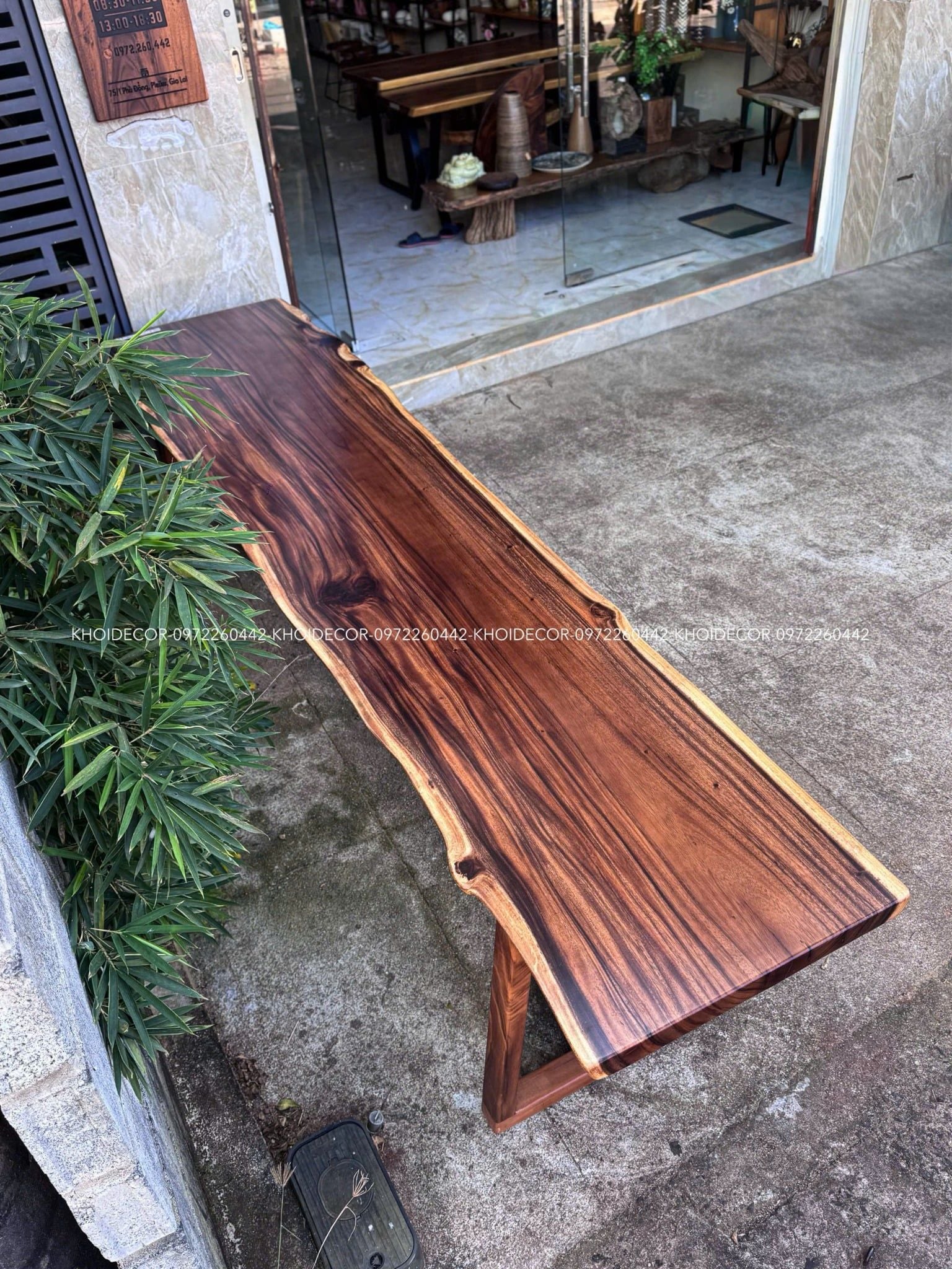  BÀN GỖ ME TÂY 315 x 63-73 x 5 cm 