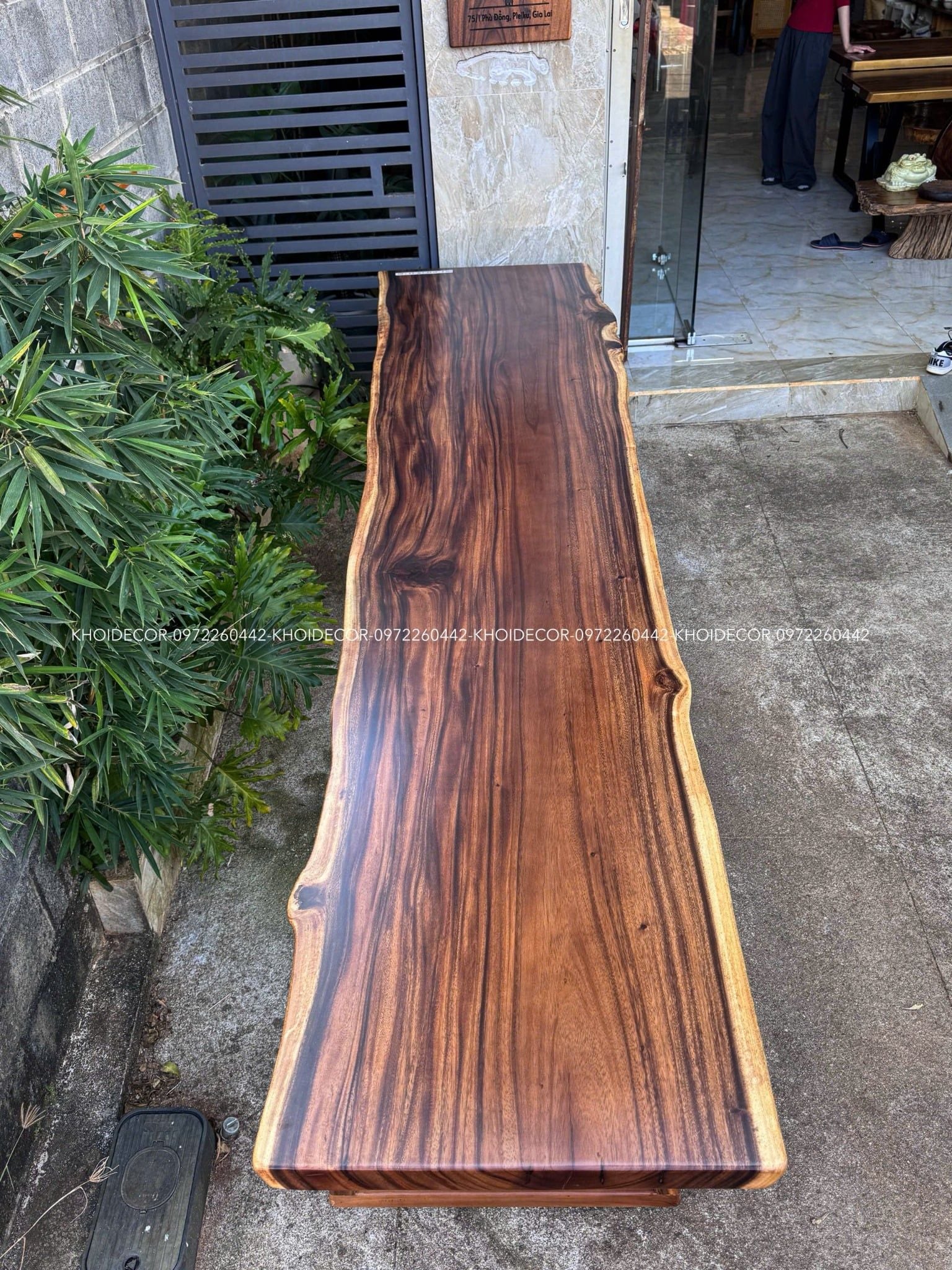  BÀN GỖ ME TÂY 315 x 63-73 x 5 cm 