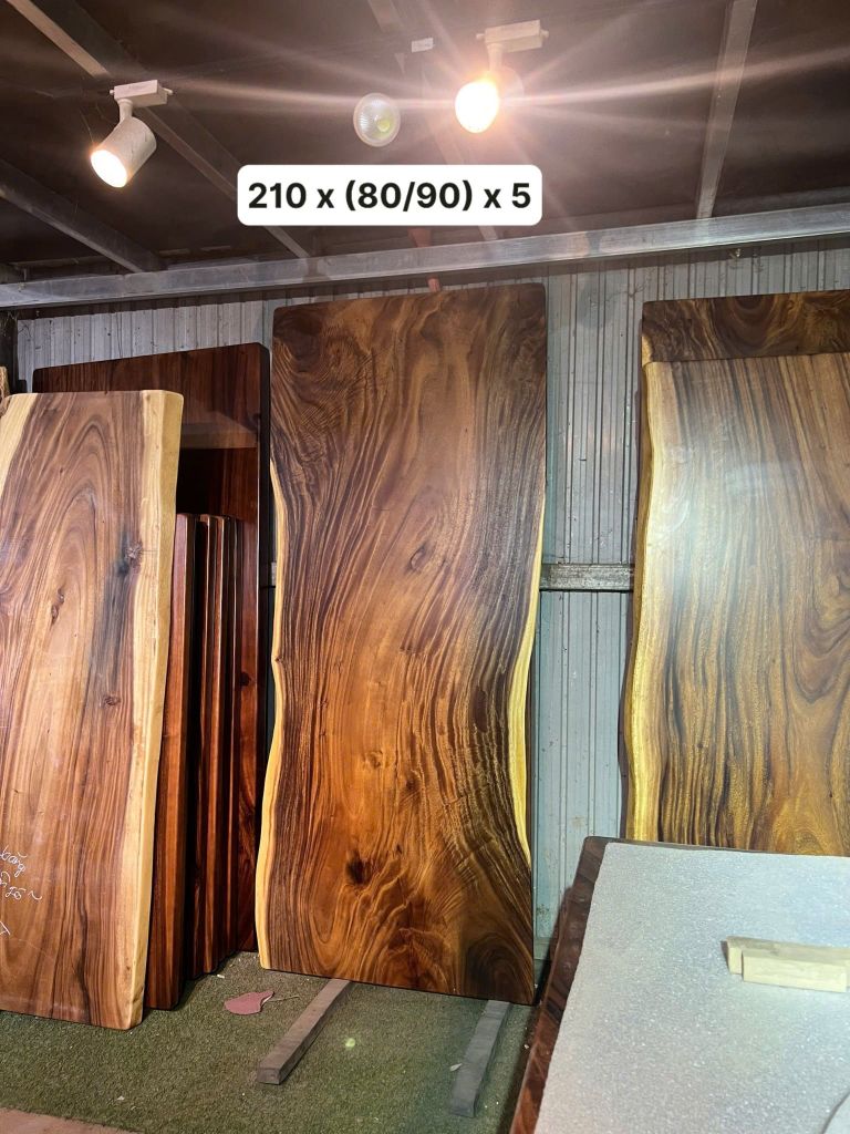  BÀN GỖ ME TÂY 210 x 80-90 x 5 cm 