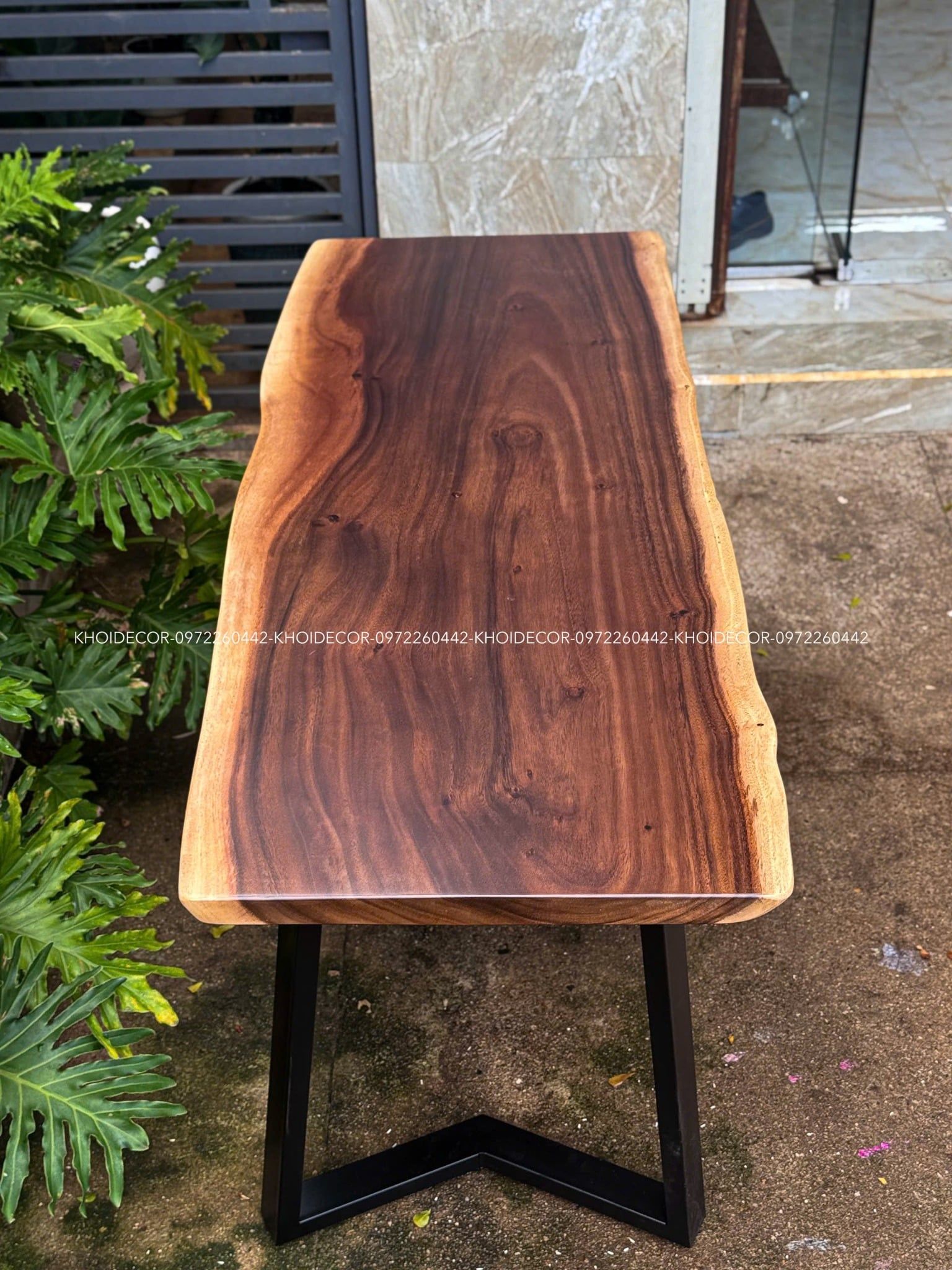  BÀN GỖ ME TÂY 160 x 60-65 x 5 cm 