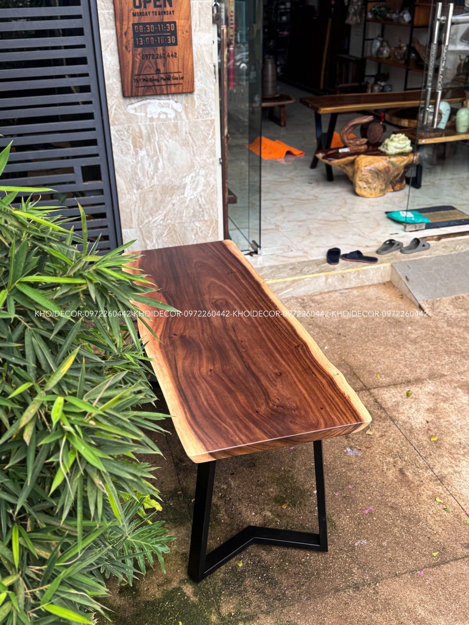  BÀN GỖ ME TÂY 160 x 60-65 x 5 cm 