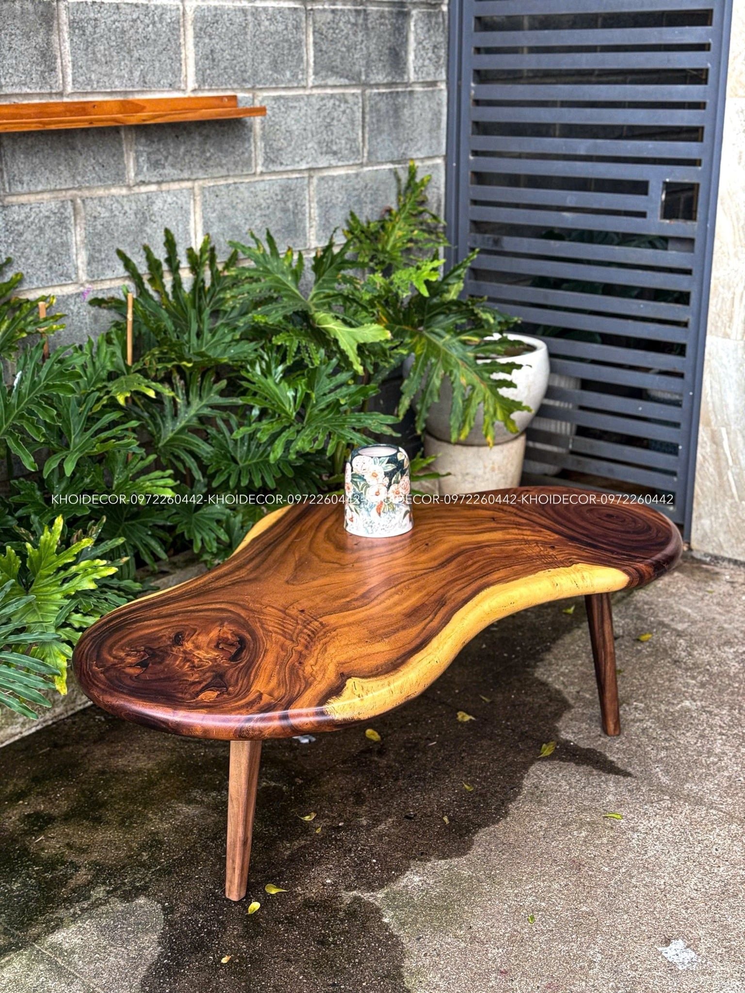  BÀN GỖ ME TÂY 129 x 68 x 5 cm 