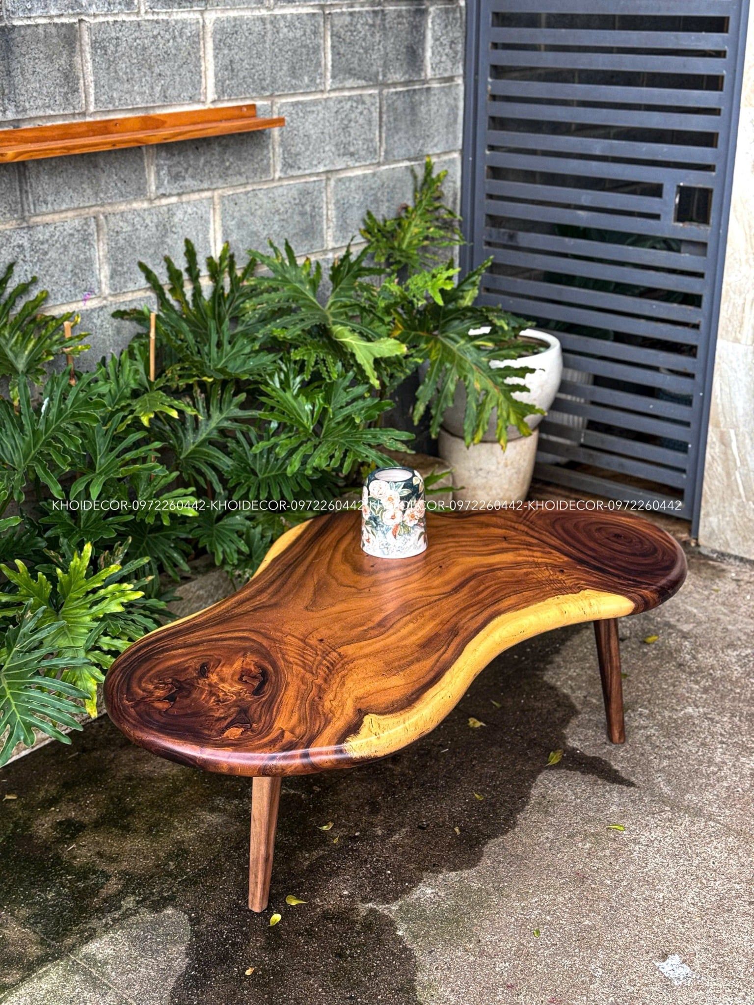  BÀN GỖ ME TÂY 129 x 68 x 5 cm 