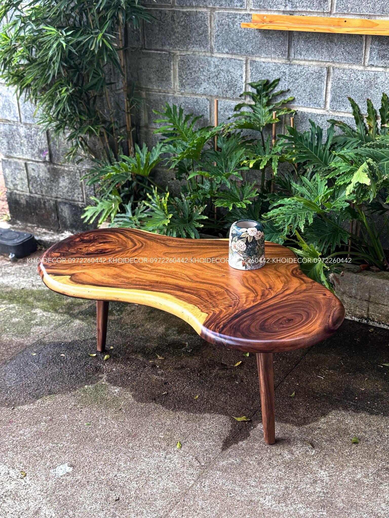  BÀN GỖ ME TÂY 129 x 68 x 5 cm 