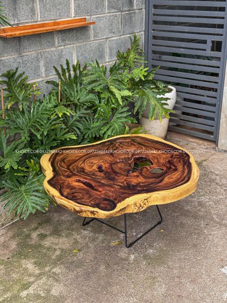  BÀN GỖ ME TÂY 105 x 95 x 7 cm 