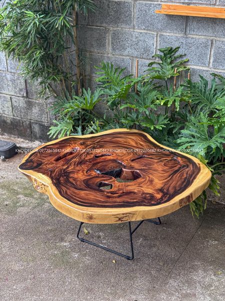  BÀN GỖ ME TÂY 105 x 95 x 7 cm 