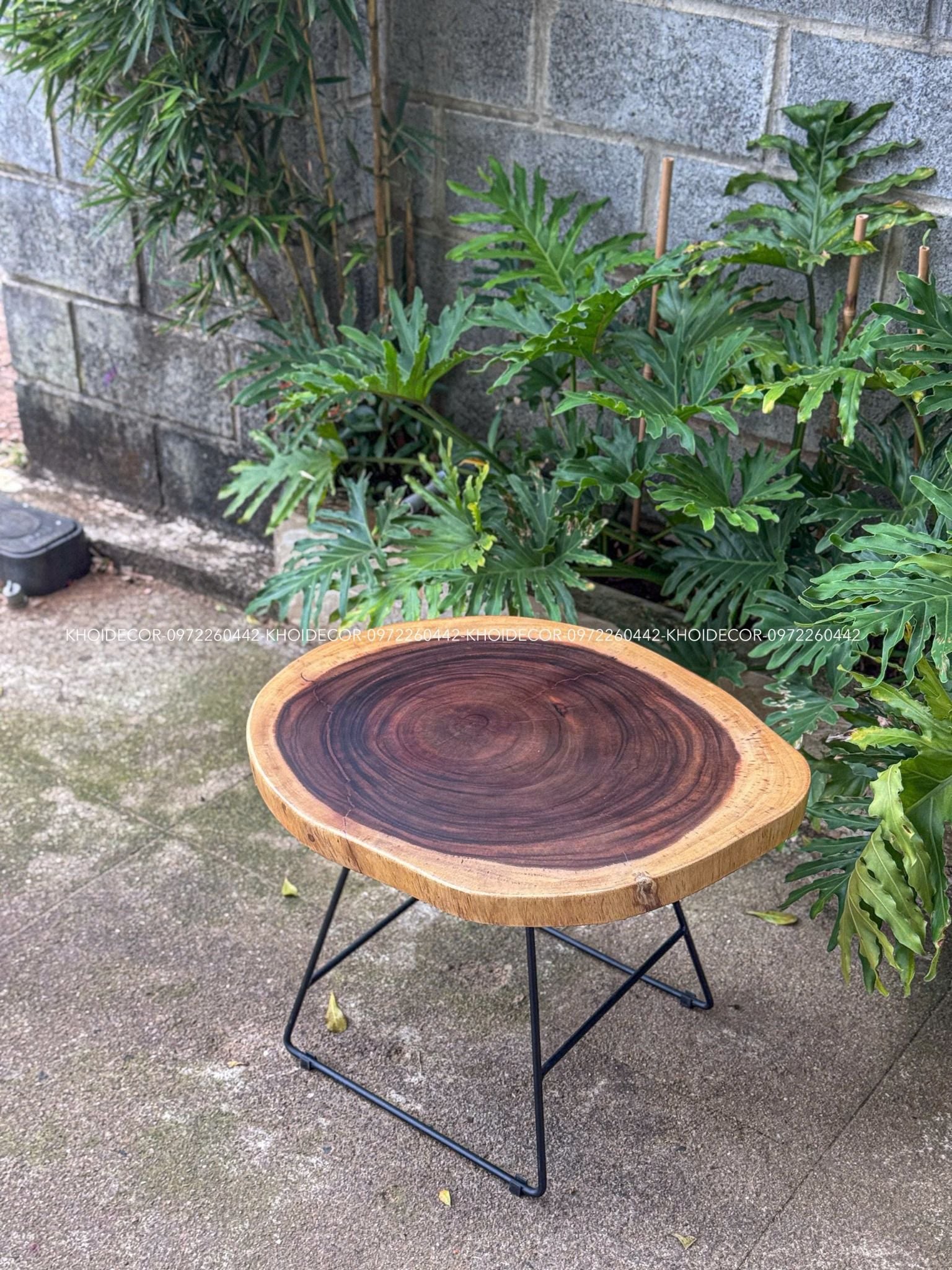  BÀN GỖ ME TÂY 63 x 55 x 5 cm 