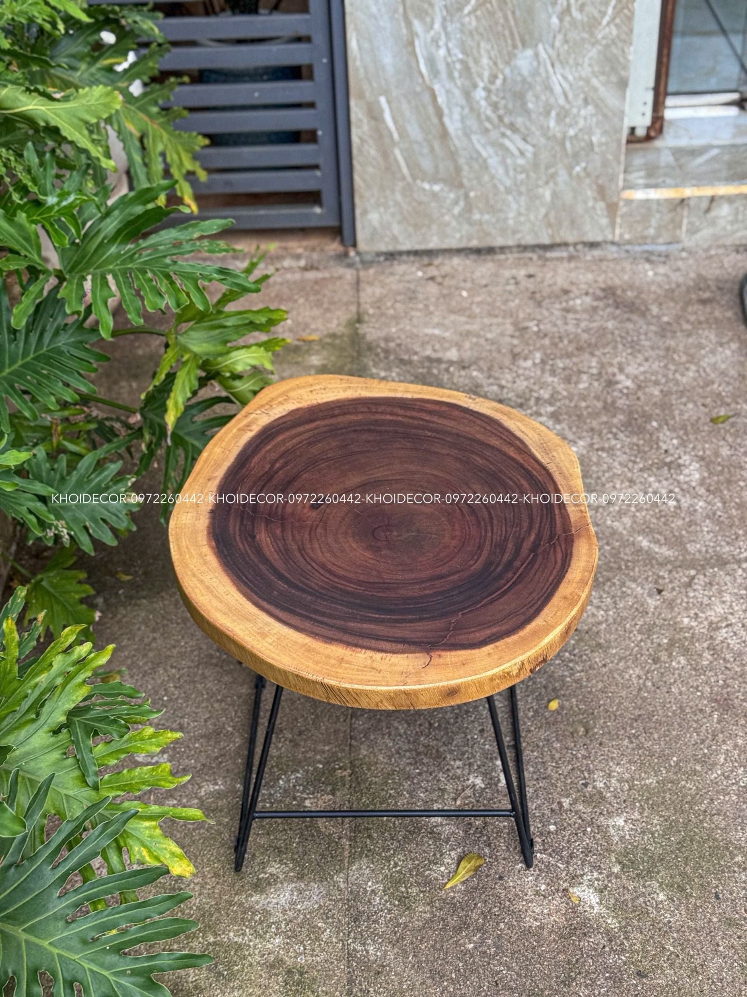  BÀN GỖ ME TÂY 63 x 55 x 5 cm 