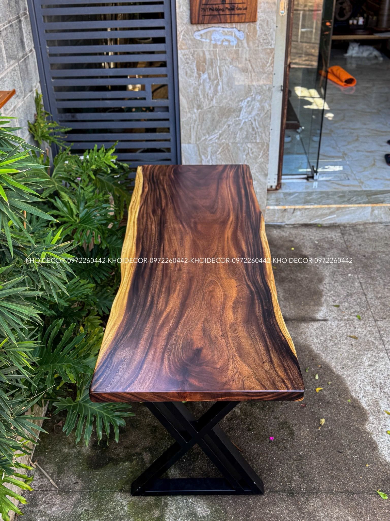  BÀN GỖ ME TÂY 180 x 65-70 x 5 cm 