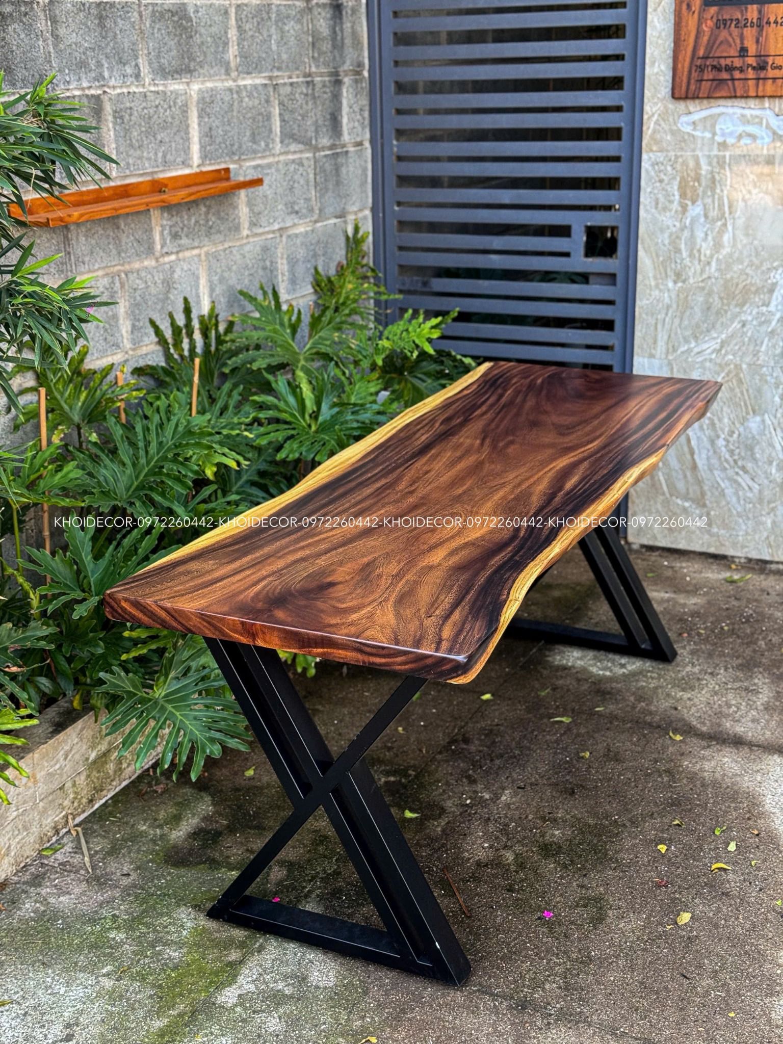  BÀN GỖ ME TÂY 180 x 65-70 x 5 cm 