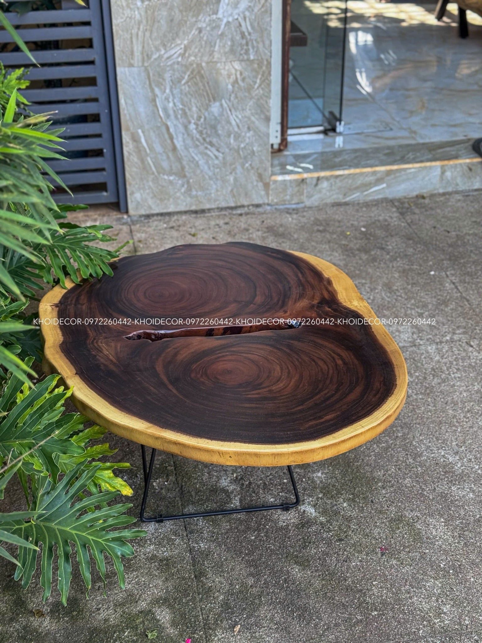  BÀN GỖ ME TÂY 93 x 83 x 5 cm 