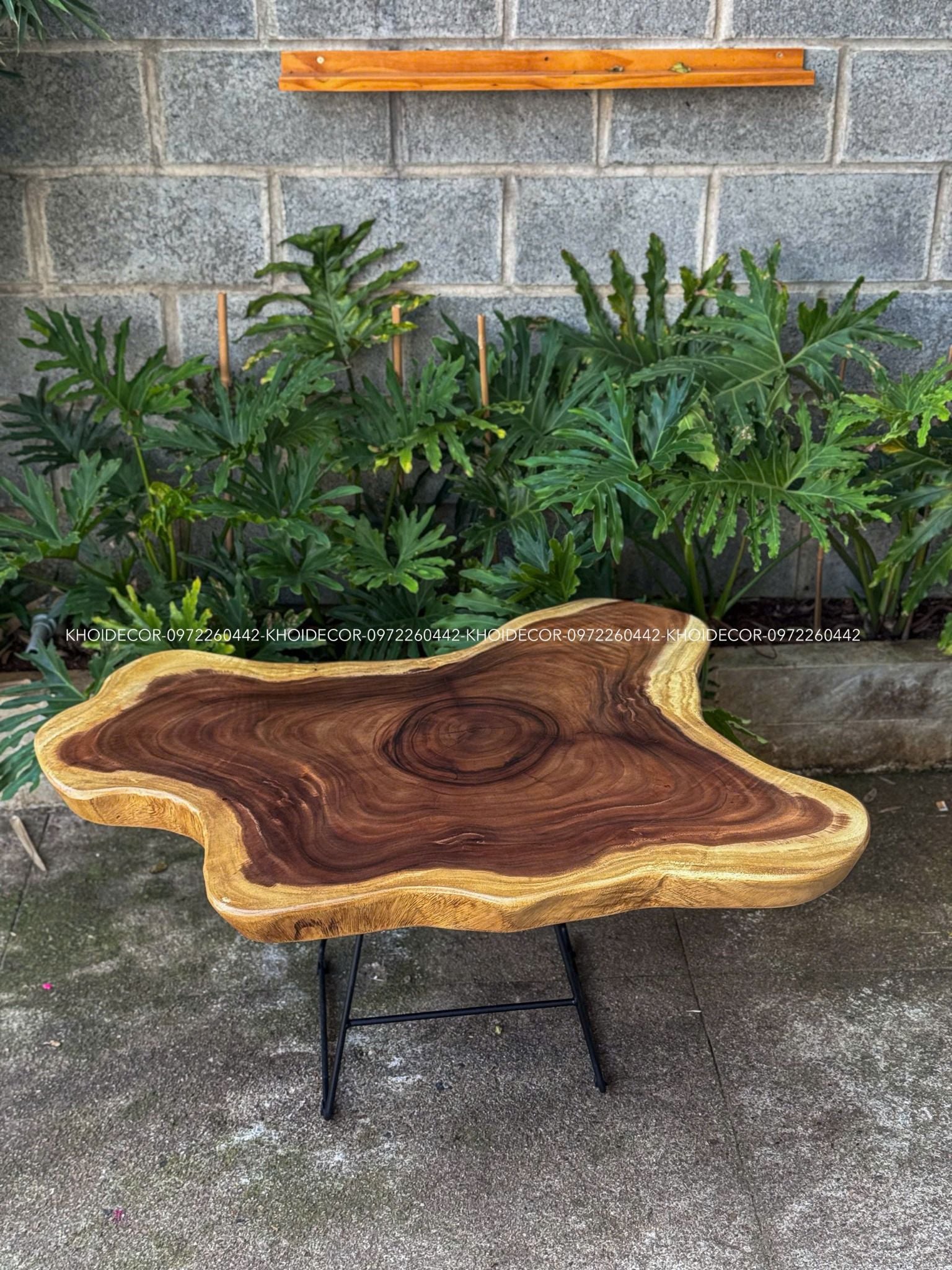  BÀN GỖ ME TÂY 116 x 102 x 7 cm 