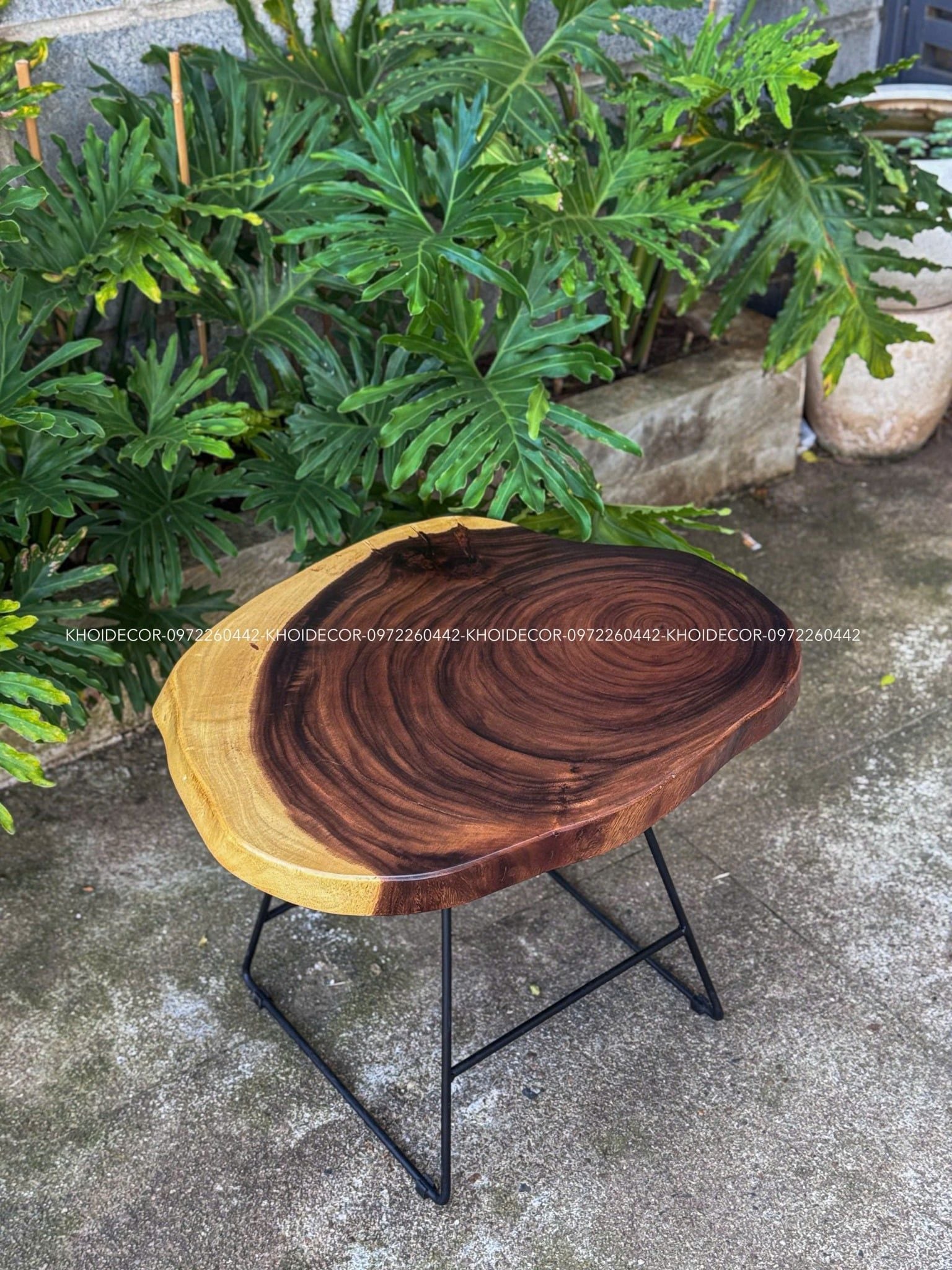  BÀN GỖ ME TÂY 65 x 52 x 5 cm 