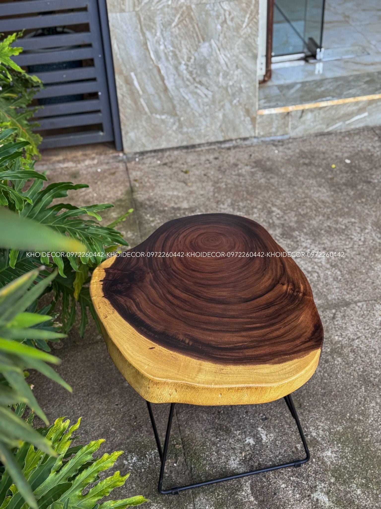  BÀN GỖ ME TÂY 65 x 52 x 5 cm 