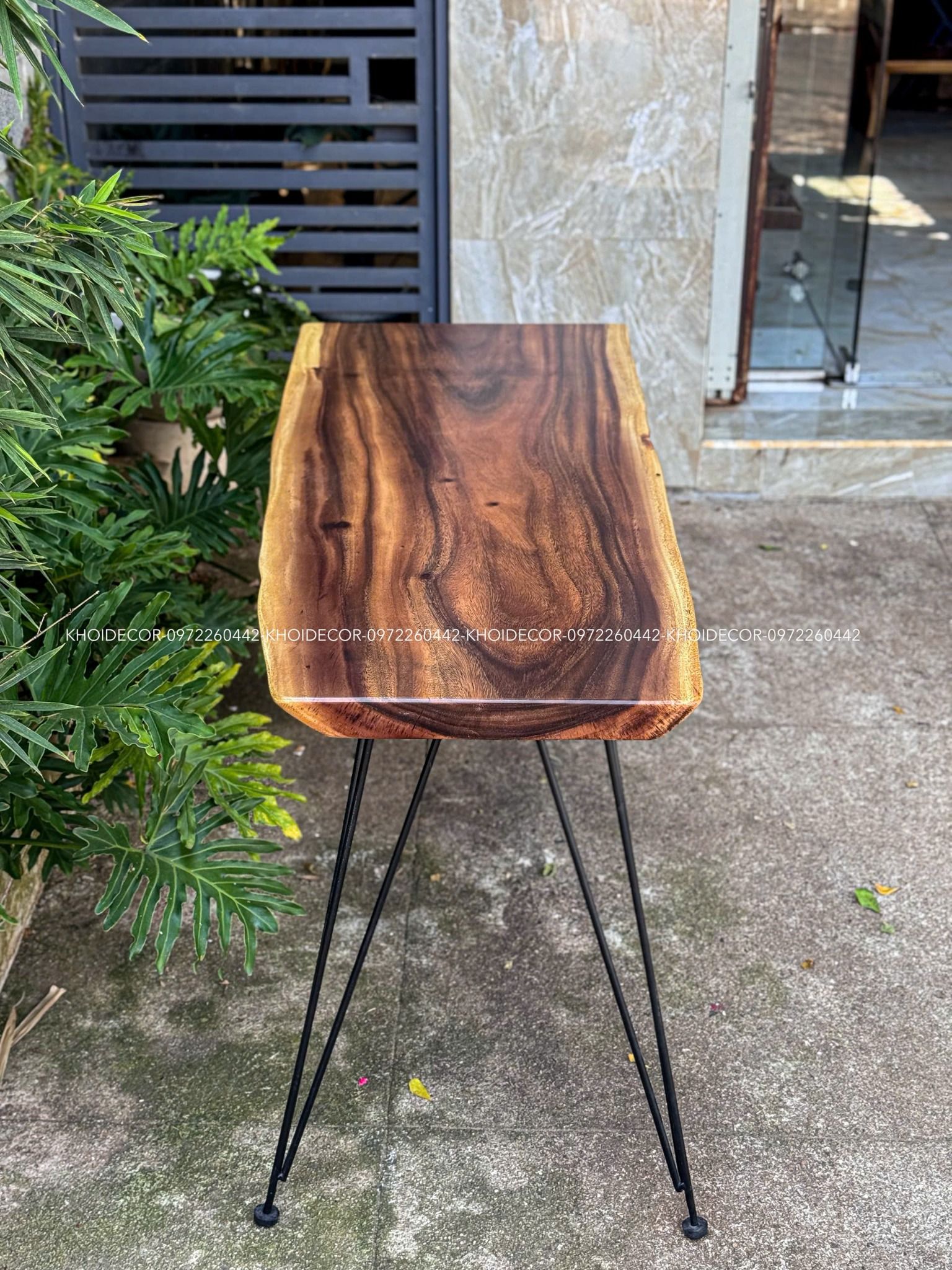  BÀN GỖ ME TÂY 140 x 52-58 x 5 cm 